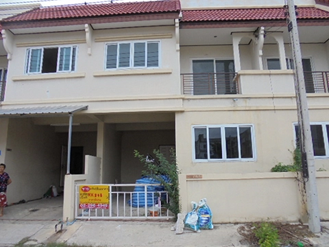 ทาวน์เฮาส์  บางเลน นครปฐม