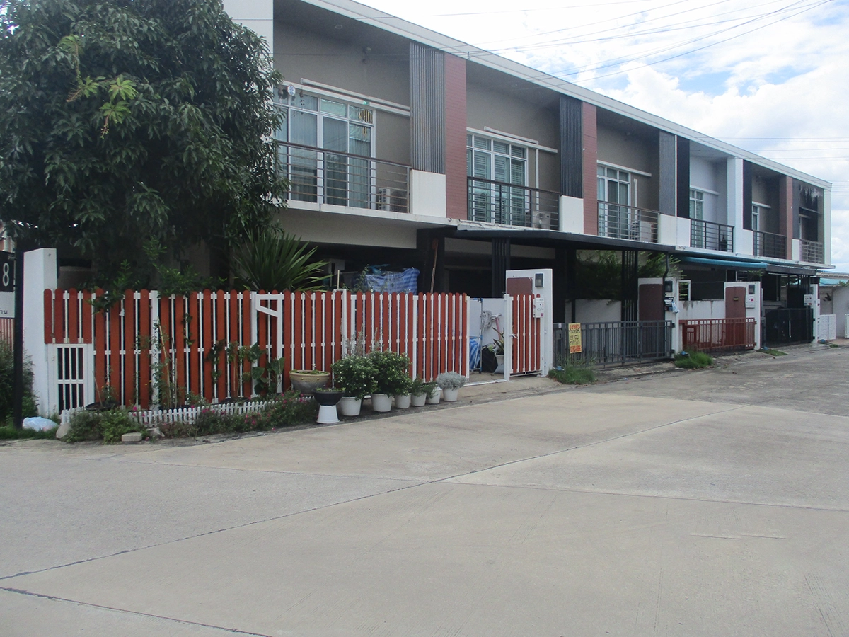 ทาวน์เฮาส์ รูปที่ 12