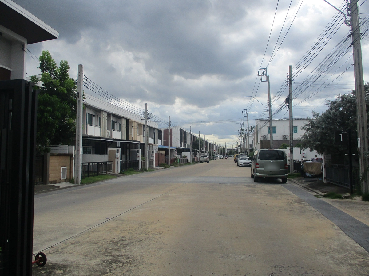 ทาวน์เฮาส์ รูปที่ 18