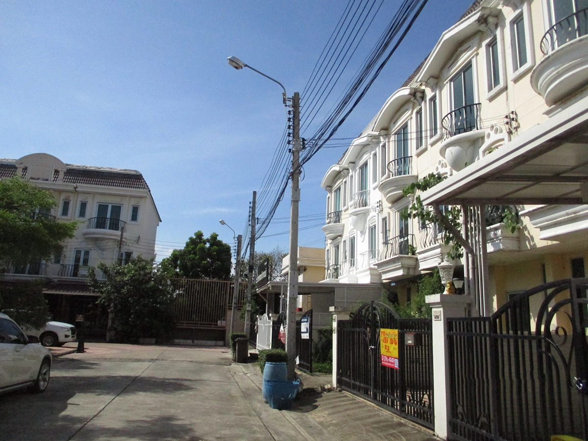 ทาวน์เฮาส์ รูปที่ 2