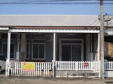 ทาวน์เฮาส์  ศรีมหาโพธิ ปราจีนบุรี